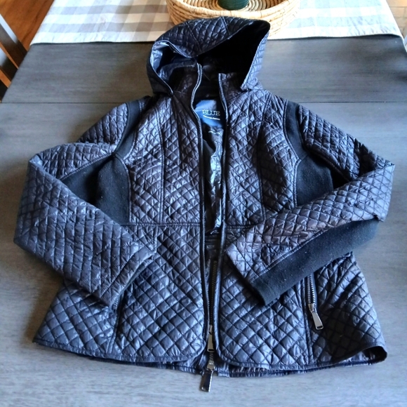 Saks Fifth Avenue Quilted Black Jacket - Picture 1 of 7